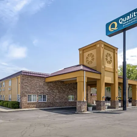Quality Inn & Suites Lincoln South