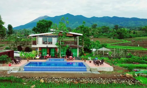 Kalaparan Farm House by HiveRooms Hotel a San Carlos