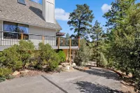 Chimney Peak Chalet #2048