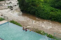 Eden Woods Resorts & Spa - Romantic