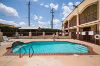 Americas Best Value Inn Buda