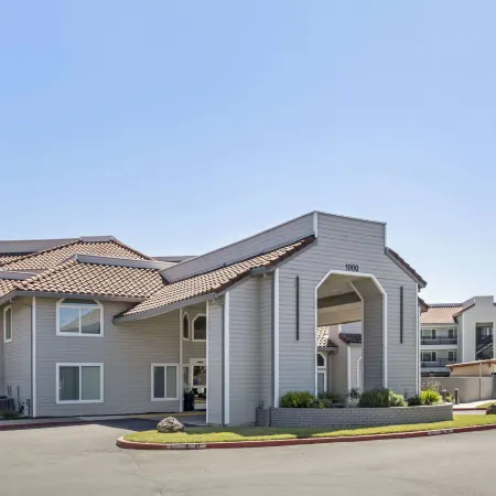 Country Inn & Suites by Radisson, Vallejo Napa Valley, CA