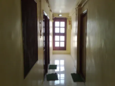 Shanti Guest House Hotels in Domari