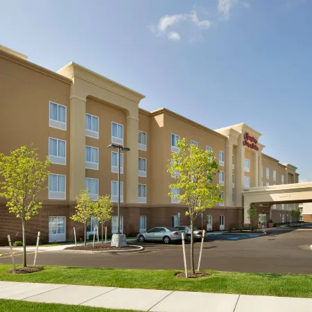 Hampton Inn & Suites Buffalo/Airport