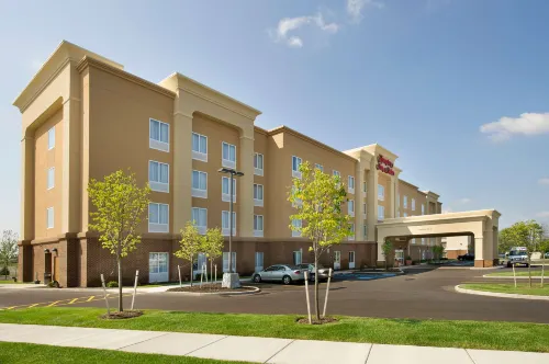Hampton Inn & Suites Buffalo/Airport
