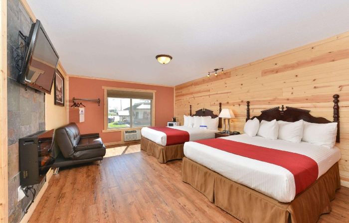 Americas Best Value Inn-Wall