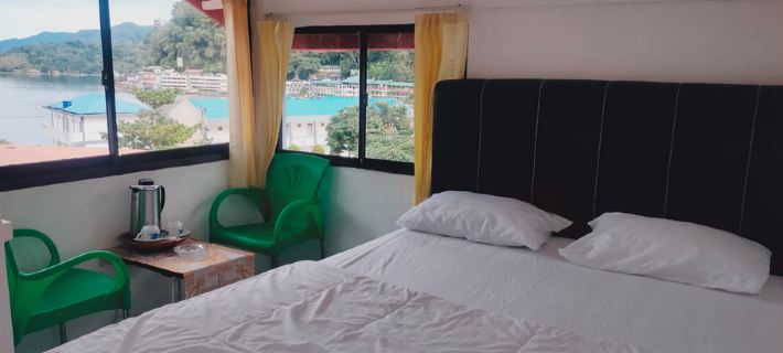 Olivia Homestay Hotels in Parapat