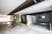 Miryang Martin - parking
