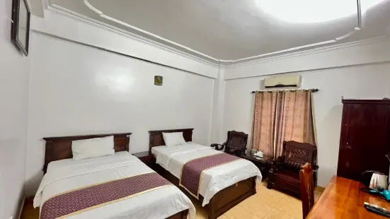 Hồng Nhung Hotel