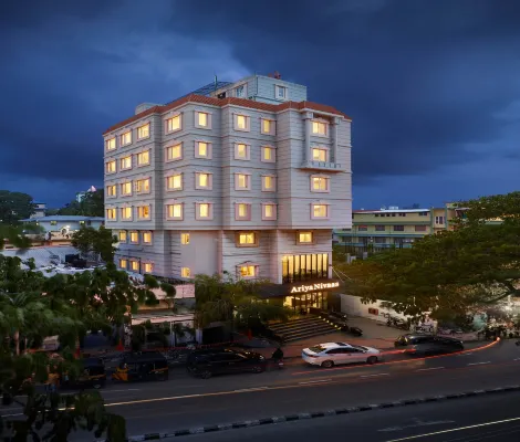 Ariya Nivaas A Vegetarian Hotel - 3-Star
