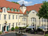 Best Western Premier Parkhotel Engelsburg Hotel dekat FOM Hochschule Hochschulzentrum Marl