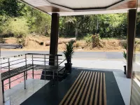 Tiger County Jungle Lodge Hotels in Mananthavady