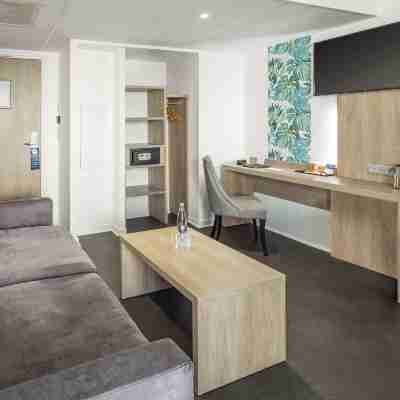 Best Western Les Aureliades Rooms