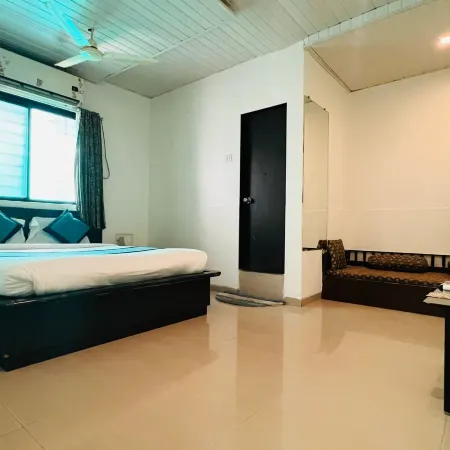 Farm House Residency