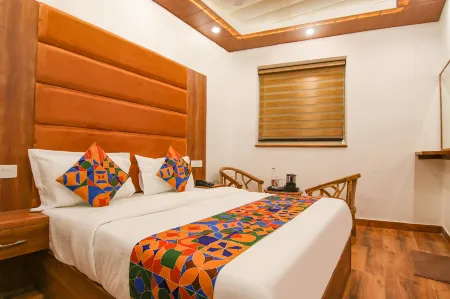 FabHotel Ambassador Отели в г. Манимажра