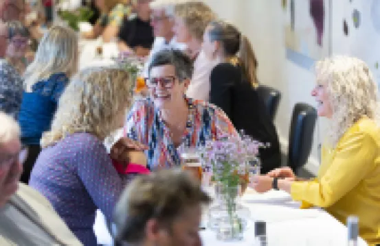 돌핀 호텔 헤르닝