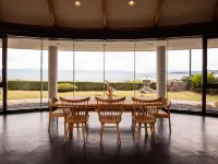 Issop Hotels in Himi