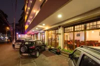 Hotel Excellency Hotels in Ernakulam
