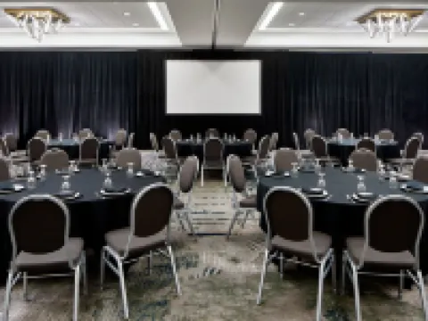 สนามบินดีทรอยต์เมโทร แมริออท โรงแรมในRomulus