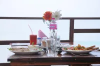 Black Beach Resort Hotels in Varkala