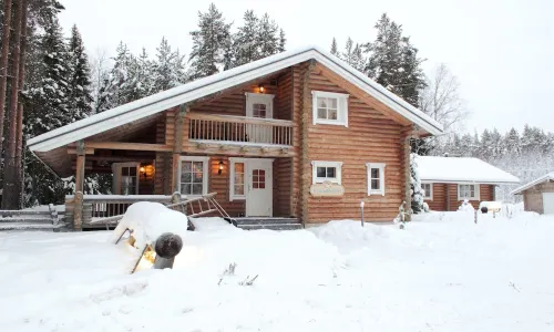 Aapishovi Chalet