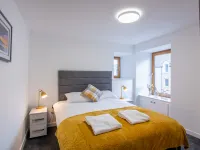 Harbour Nights 7E Hotels near Lossiemouth Bay Caravan Park