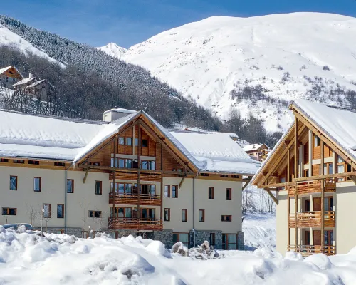 Les Chalets du Galibier Hotels in Valloire