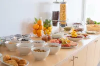 Elounda Garden Suites Heated Pool - breakfast