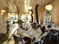 Hotel Cristallo Hotels in Giulianova