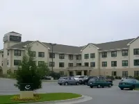 Extended Stay America Suites - Savannah - Midtown - parkir