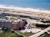 QH Praia de Quiaios Hotels near Baloiço do Barco