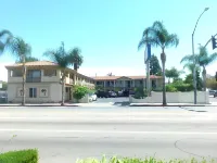 Santa Ana Travel Inn Hotels in Tustin