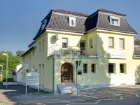 Hotel zur Krone Hotels in der Nähe von Festplatz Schwieberdingen