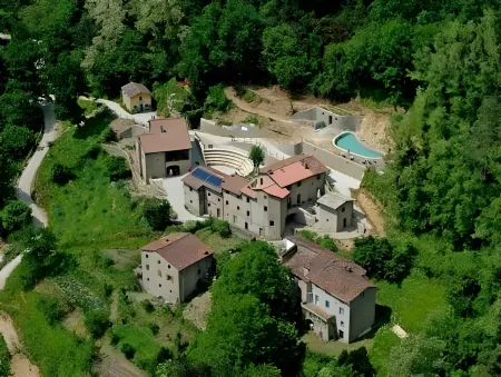 Agriturismo Pian di Fiume Отели в г. Баньи-ди-Лукка