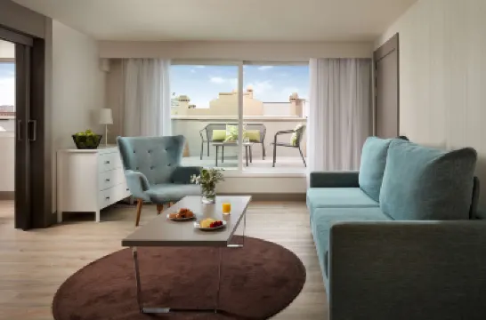NH Madrid Zurbano Hotels near Serrano Street