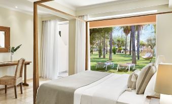 Grecotel Filoxenia Hotel