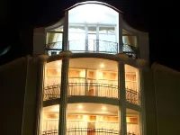 Nikolaevsky Hotel