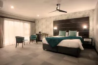 The Hub Boutique Hotel Hotels near Kragga Kamma Game Park