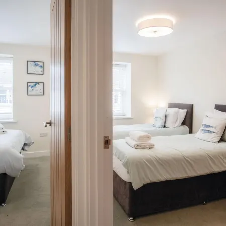 Dolphin - 2 Bedroom Apartment - Saundersfoot