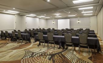 Embassy Suites by Hilton Palm Desert