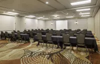 Embassy Suites by Hilton Palm Desert Hotels in Indian Wells