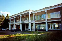 Hotel Belaya Akatsiya Hotel di 