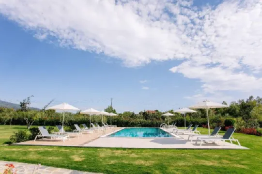 Elite Cottages Hotel a 