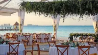 InterContinental Hotels PRESIDENTE CANCUN RESORT by IHG - 朝食