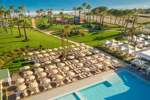 Mangia's Himera Resort