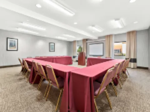 Comfort Suites Near Robins Air Force Base Hotels in Warner Robins