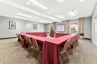 Comfort Suites Near Robins Air Force Base Hotels in Warner Robins