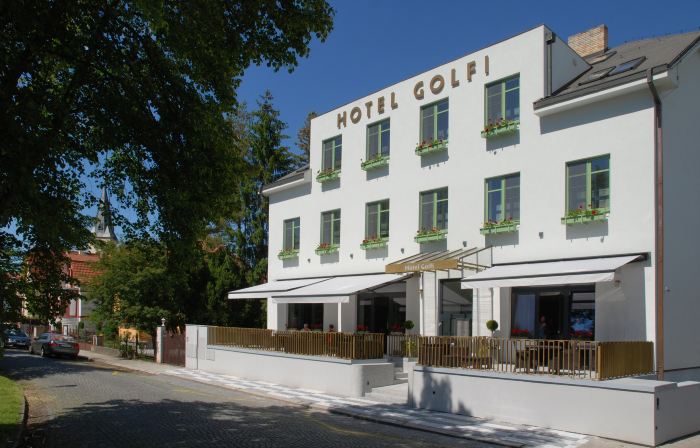 Hotel Golfi