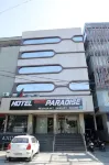 Hotel Grand Paradise Hotel in zona Shani Mandir