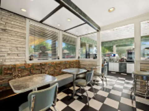 66號鐵路港貝斯特韋斯特酒店 斯普林菲爾德酒店